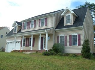 4120 Derbyshire Ln, Fredericksburg, VA 22408