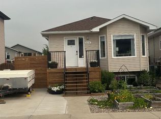 616 S Parkside Dr, Coaldale, AB T1M0B9