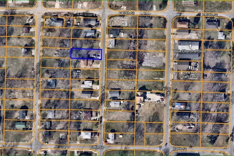 1st image of 917 N G St