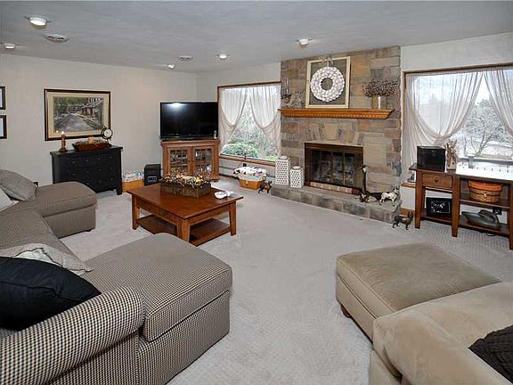2nd image of 12121 Church Dr
