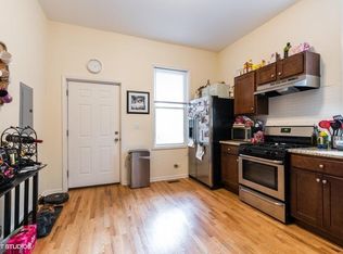 1067 W Cornelia Ave #2F, Chicago, IL 60657