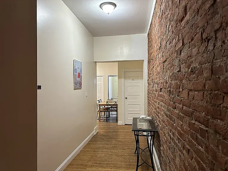 Building Photo - 233 S 45th St #3F