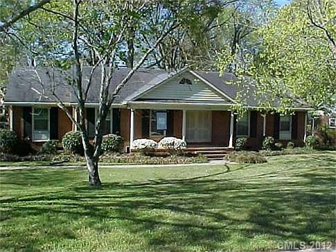 1st image of 7729 Bedfordshire Dr