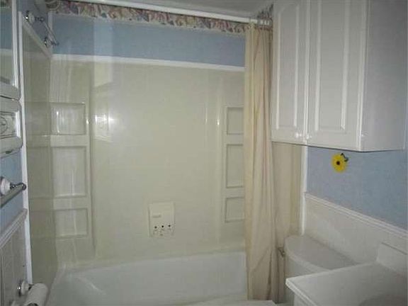 5th image of 10202 Quinn Rd