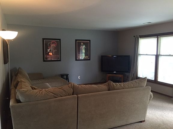 2nd image of 413 Greenwood Trl