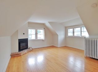 501 Gilmour St #4, Ottawa, ON K1R 5L3