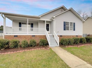 2136 McKinnon Dr, Clayton, NC 27520