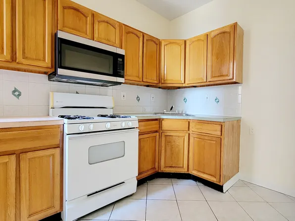 1310 Palisade Avenue image 2 of 6