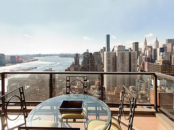 2nd image of 425 E 58th St APT 37D