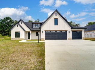 537 Contour Cv, Huntertown, IN 46748