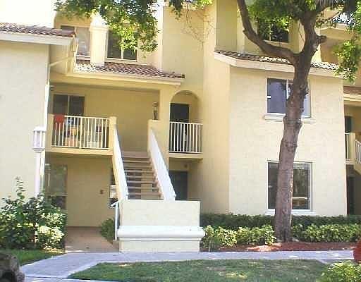 1st image of 13102 Glenmoor Dr