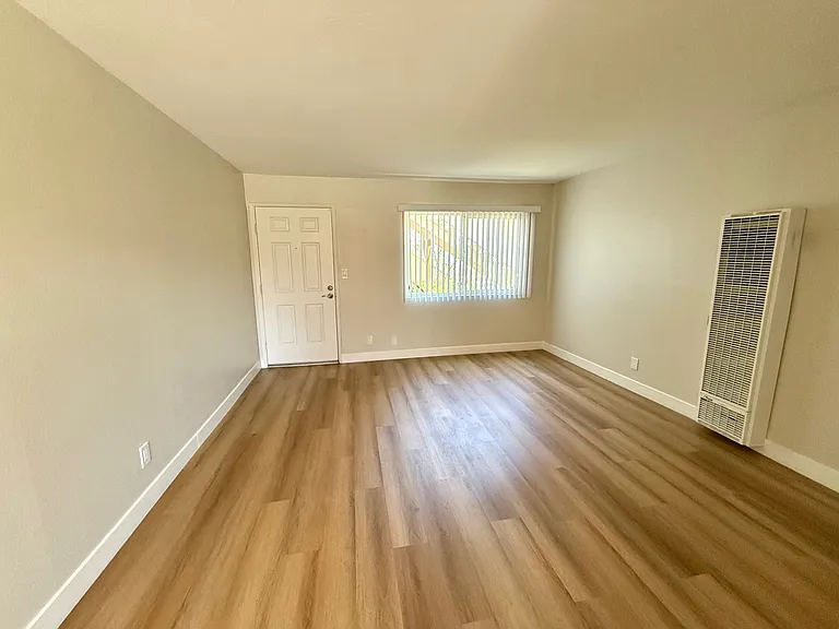 4114 Pixie Ave #1/4 — Photo 8