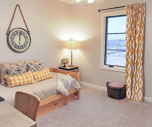 3rd image of 21880 N Sawtooth Cir