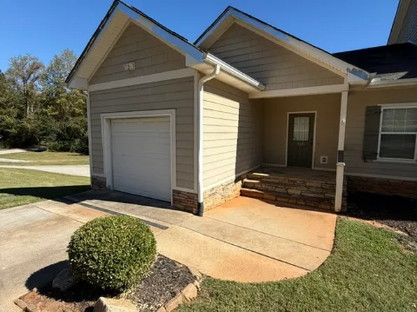 505 E Perkins Creek Rd #505, Seneca, SC 29678