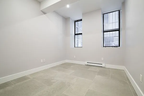 Rented by REAL New York | media 31