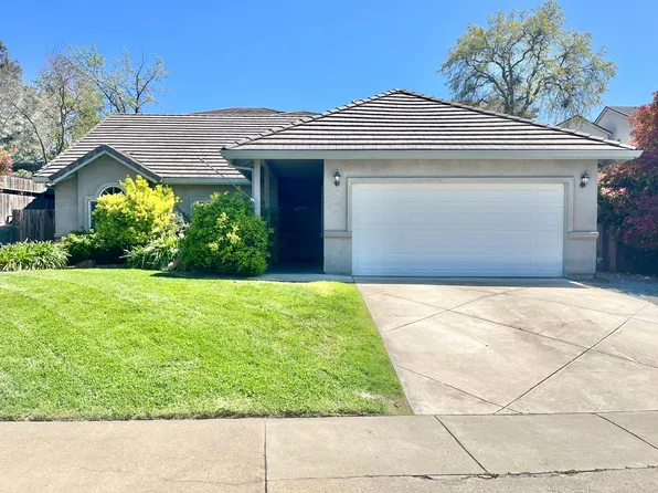 1021 Mockingbird Ln, Valley Springs, CA 95252
