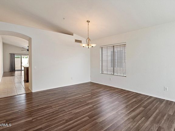 5th image of 23590 N 73rd Pl