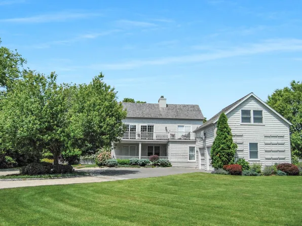 160 Mecox Rd, Water Mill, NY 11976