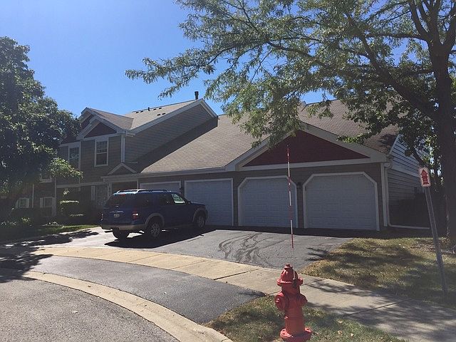 1st image of 601 Berkley Ct Unit V1