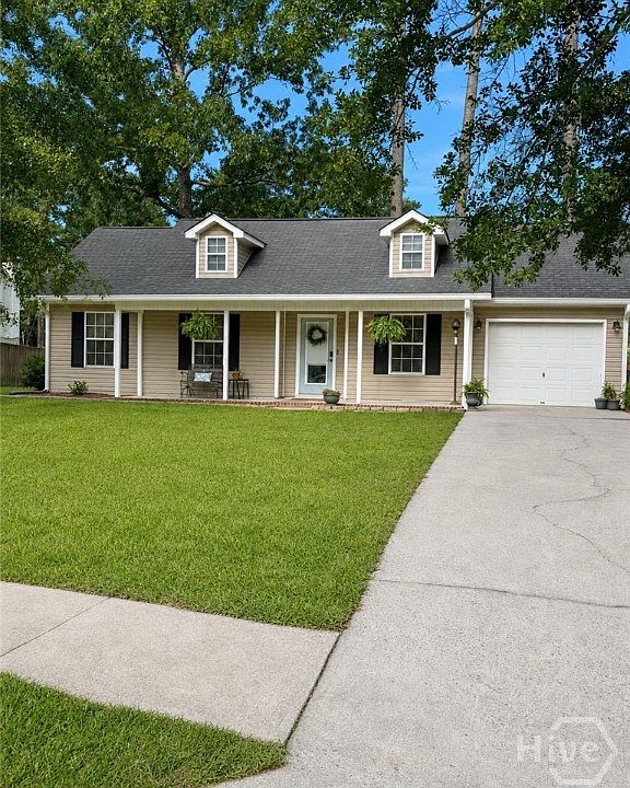 1st image of 109 Woodbury Lane