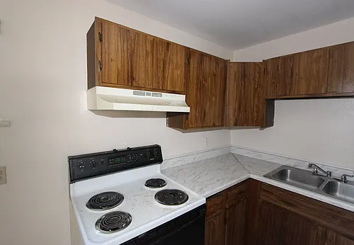 5308 Arctic Blvd #4 Photo 1