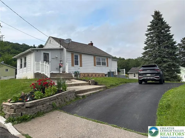 1127 Lehigh Ave, Allentown, PA 18103