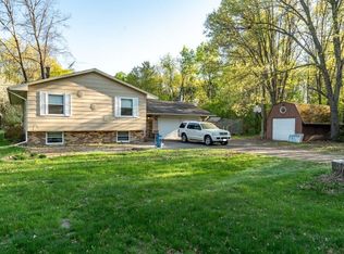 730 303rd Ave NW, Cambridge, MN 55008