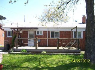 29359 Shacket Ave, Madison Heights, MI 48071