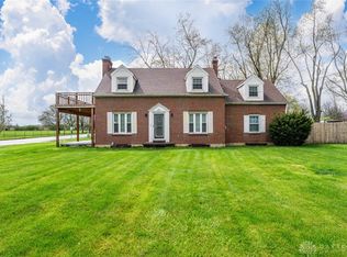 606 N Main St, Englewood, OH 45322