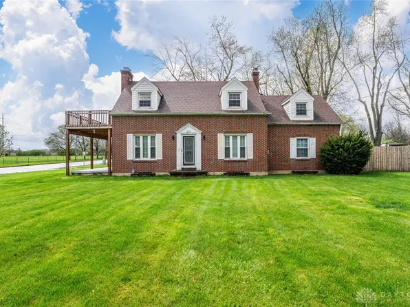601 N Main St, Englewood, OH 45322