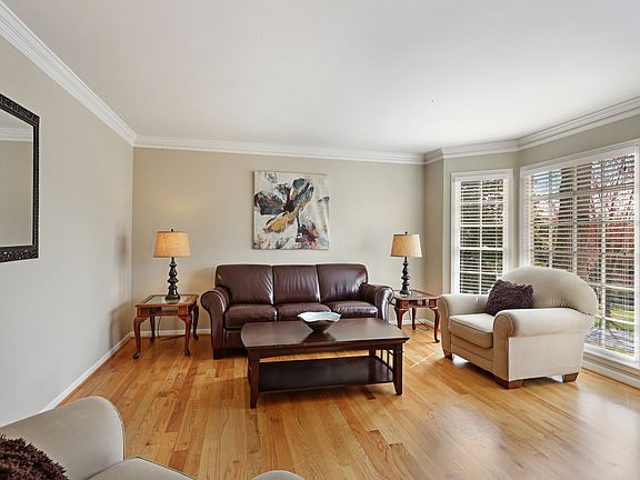5th image of 3261 Turtle Lake Dr SE