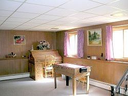 3rd image of 53 FEATHERBED Lane