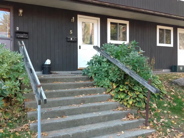 39 Brookside Drive #5, Brattleboro, VT 05301