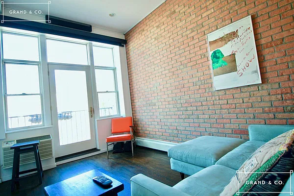 Rented by Grand & Co. | media 18