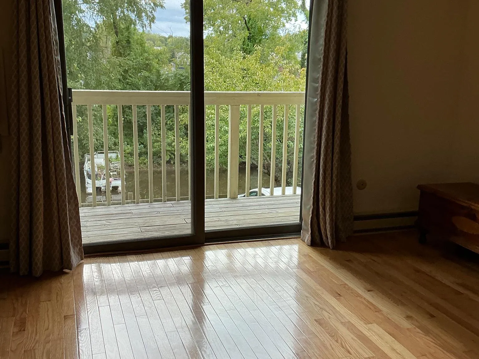 1 bed, 1.0 bath, $2,100 — Photo 3