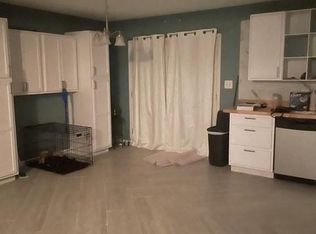 76 6th St, Shalimar, FL 32579