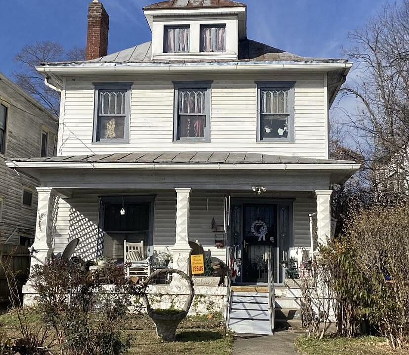 1st image of 386 N 26th St