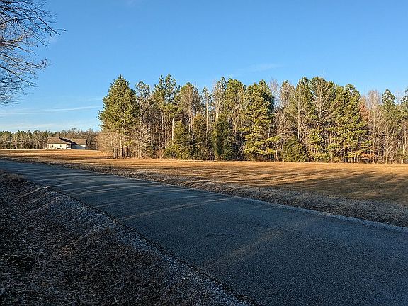 4th image of County Road 144