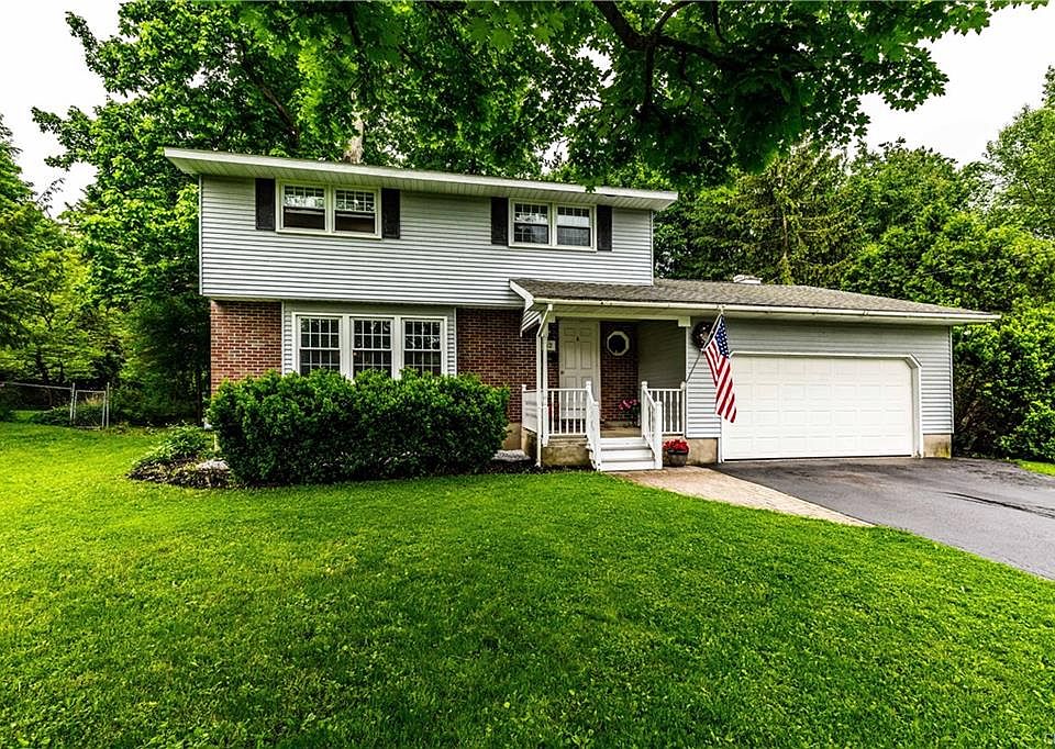 1st image of 52 Bayberry Cir