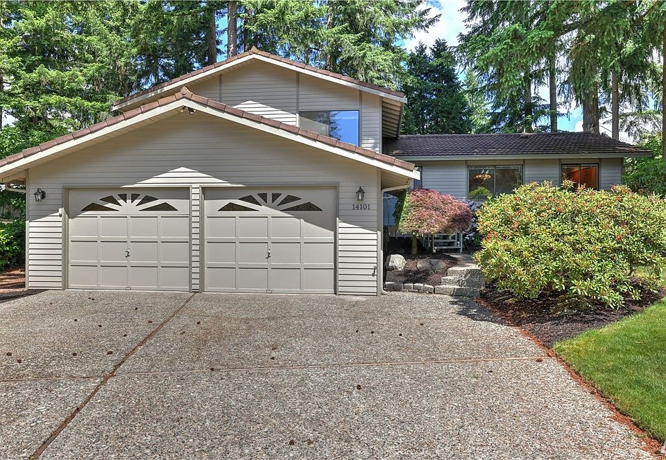 Large driveway and oversized two car garage. 