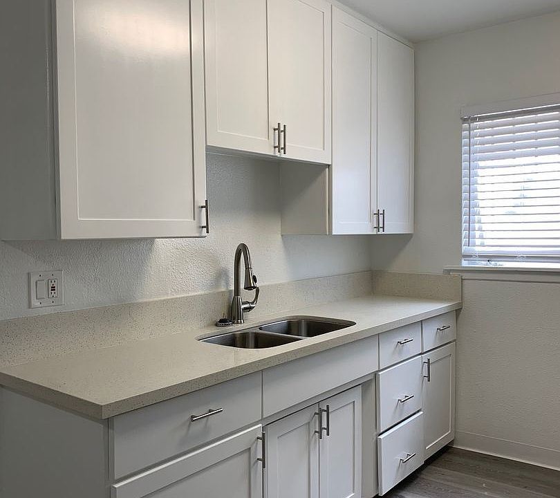 1st image of 3850 Potomac Ave #8872264