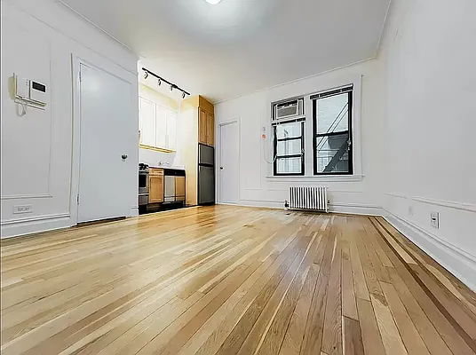 Rented by Metropolitan Property Group | media 1