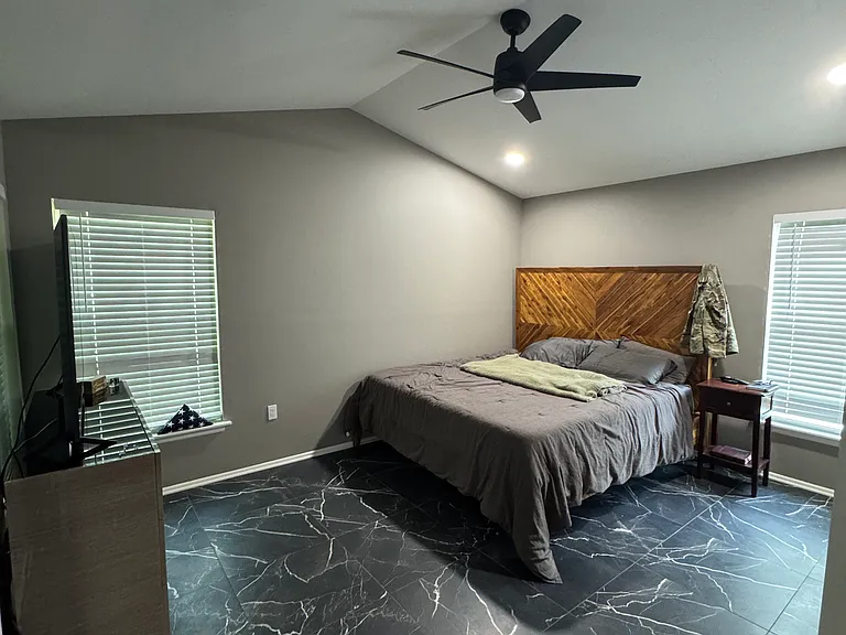 16005 Royal Aberdeen Pl — Photo 29