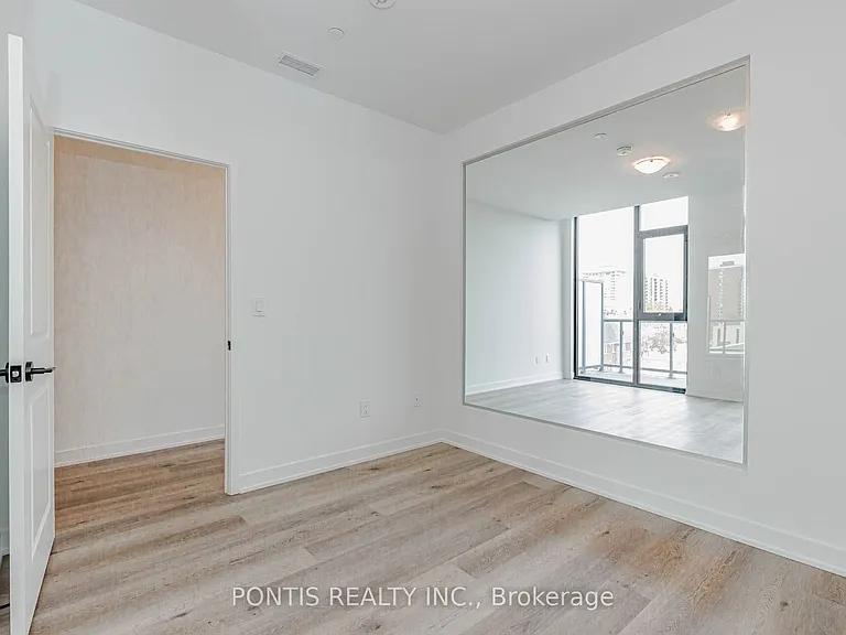 2075 Lakeshore Rd #404 — Photo 17
