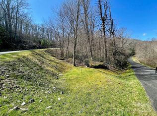 125 Stoneledge Ln, Blowing Rock, NC 28605