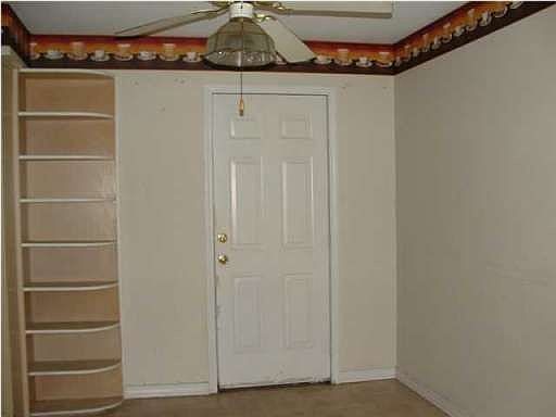 4th image of 108 Lincoln Dr