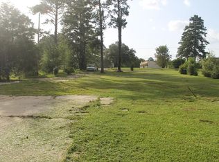 1406 Columbia Ave, Prentiss, MS 39474