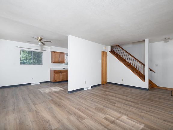 3rd image of 1236 Jackson St #1238