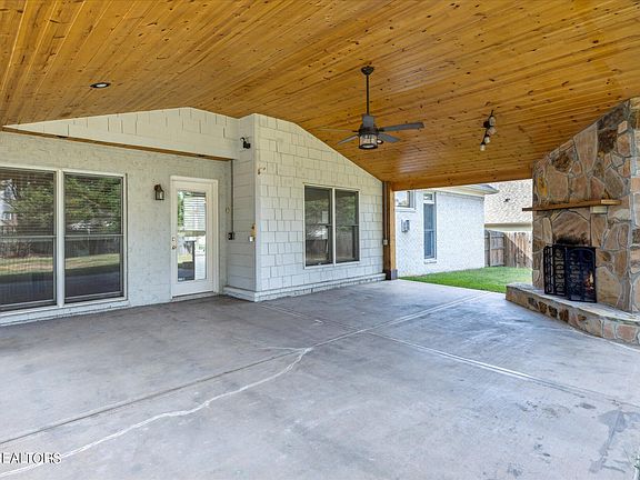 5th image of 2532 Silverstone Ln