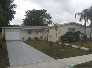6460 SW 8th St, North Lauderdale, FL 33068
